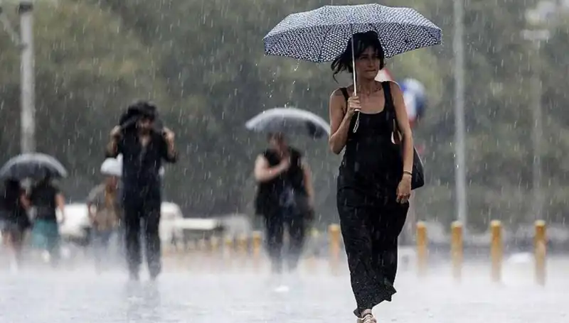 İstanbul ve Ankara Dâhil 25 İlde Sağanak Yağış Alarmı!