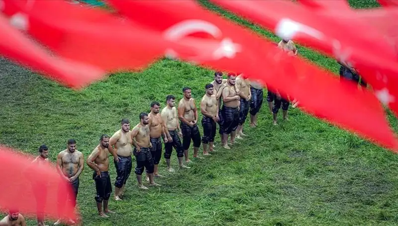 664. Tarihi Kırkpınar Yağlı Güreşleri Başlıyor: 40 Başpehlivan ve 826 Sporcu Yarışacak