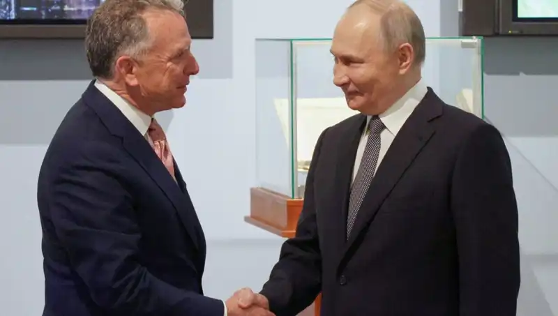 Putin ile ABD Arasında Tarihi Görüşme: Dostluk Elini Uzattı