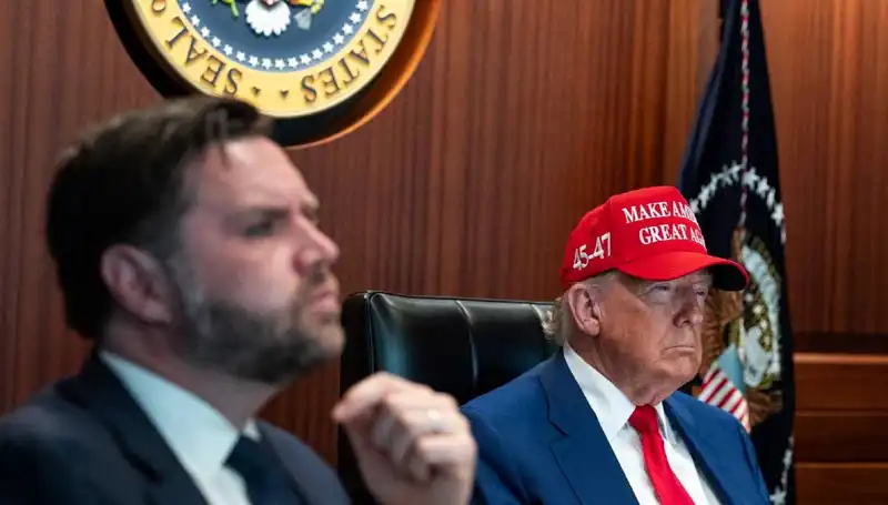 Trump'ın Azil Tasarısı Reddi: Politikanın Dönüm Noktası