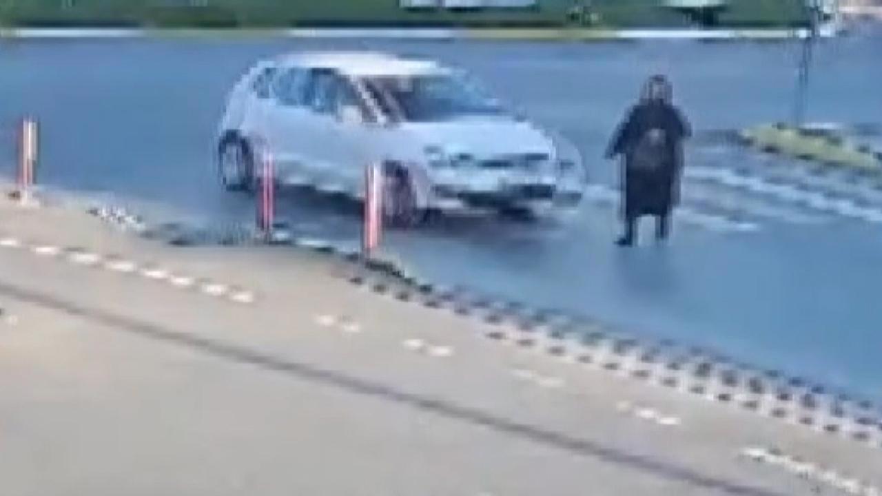 Araba Çarpan Yaya İkinci Kazayla Karşılaştı