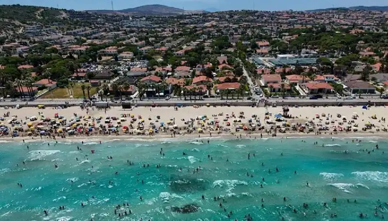 Çeşme'de Su Krizi: Su Kesintileri Uzatıldı, Vatandaşlar Tedirgin