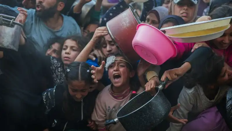 Gazze’de Açlık Krizi: Un Stokları Tükeniyor, Hayatlar Tehlikede