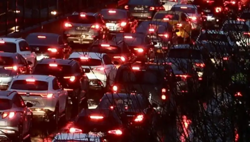 İstanbulluları Bekleyen Büyük Engel: Ankara Yolu 12 Saat Trafiğe Kapatılacak!