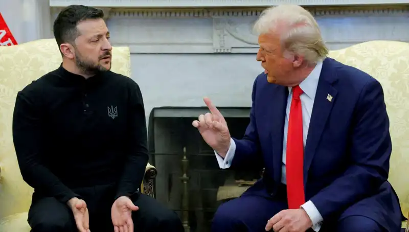 Trump, Zelenski'yi Eleştirerek İngiltere'den İstihbarat Yasağına Gidiyor