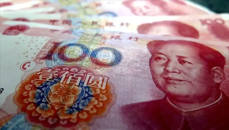 Çin'in Yuan'ı Neden Güç Kaybediyor? Ekonomik Dönüşümün Etkileri