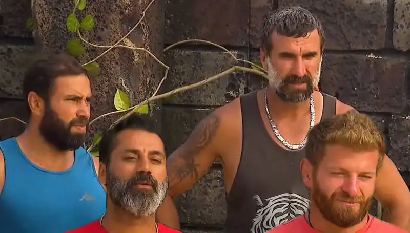 Survivor'da Şok Eden Veda: Birleşmeyi Göremeyen Yetenekli Yarışmacı Kim?