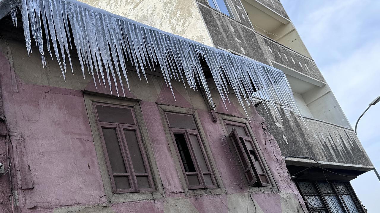 Erzurum'da Gece Sıcaklık 17 Dereceye Düştü