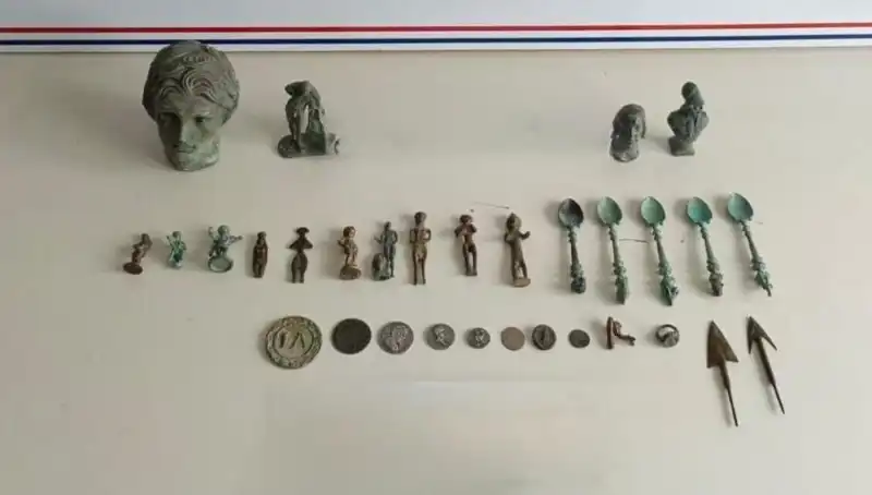 Roma Dönemi Hazineleri Türkiye’de Ele Geçirildi: Kültürel Varlıklar Kurtarıldı