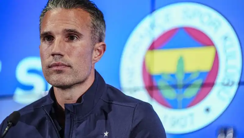 Fenerbahçe’nin Geleceği: Van Persie'nin Tur Şansına Dair Çarpıcı Açıklamaları