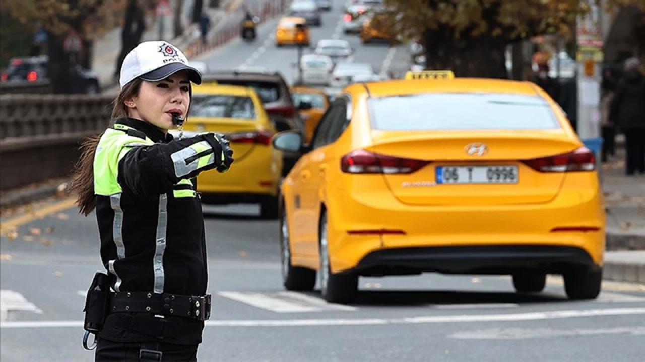 Ankara'da Trafik Yoğunluğuna Çözüm Olarak Bazı Yollar Kapatılacak