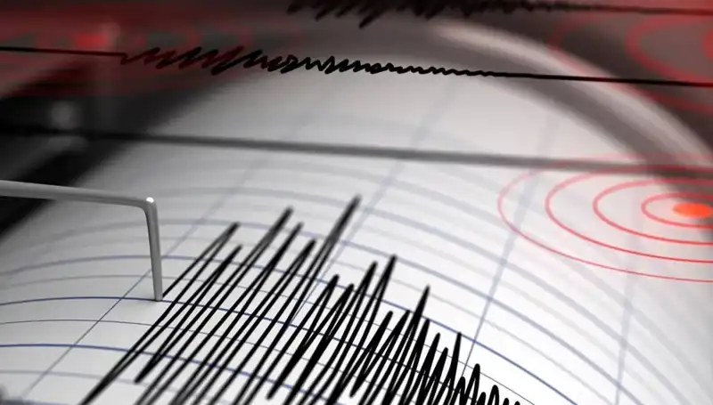 Manisa’da 4 Büyüklüğünde Deprem: Yeraltı Sarsıntıları Hızla Şehirde Yayılıyor
