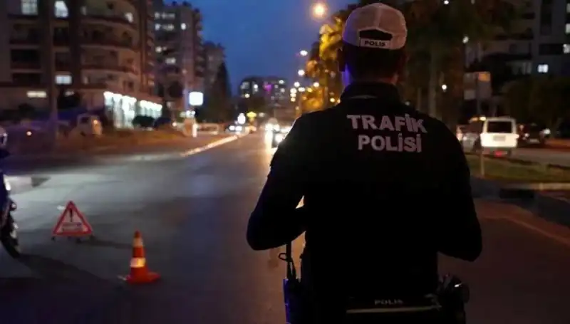 Sosyal Medyada Yakalayıp Cezalandırdı: İki Sürücüye 53 Bin Lira Ceza