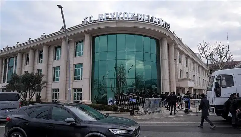 Beykoz Belediyesi'nde Operasyon Şoku: Başkan Yardımcısı Gül Adliyeye Sevk Edildi