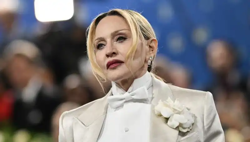 Madonna’nın Yeni Diyeti: Kanserle Mücadelede Gerçekten Etkili mi?