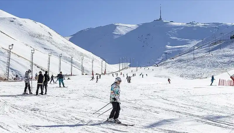 Palandöken Kayak Merkezi'nde Bu Kış En Yüksek Kar Kalınlığı Bekleniyor
