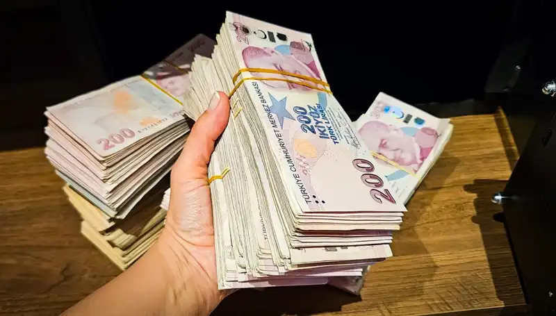 Türkiye Mevduat Pazarında Rekor: 12 Trilyon Lira Sınırını Aştı