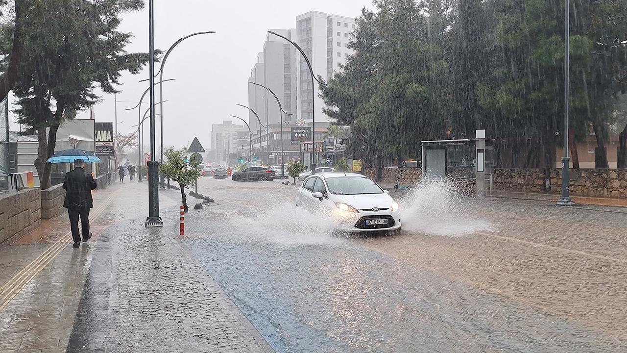 Meteorolojiden 17 İle Uyarı