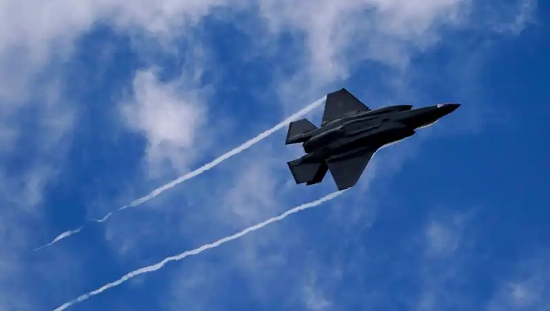 Atina'da Türkiye Endişesi: F-35’ler Üzerindeki Gizemli Bekleyiş