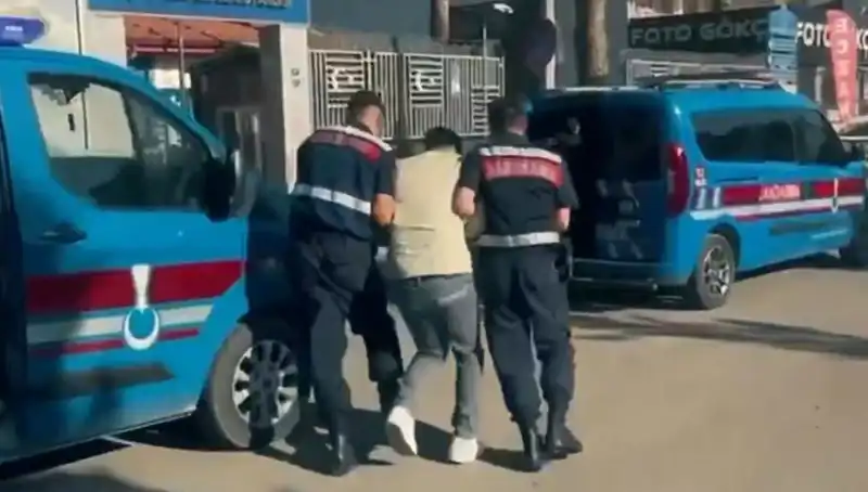 Türkiye Genelinde Suç Organize Suç Örgütlerine Geçmişte Görülmemiş Bir Operasyon