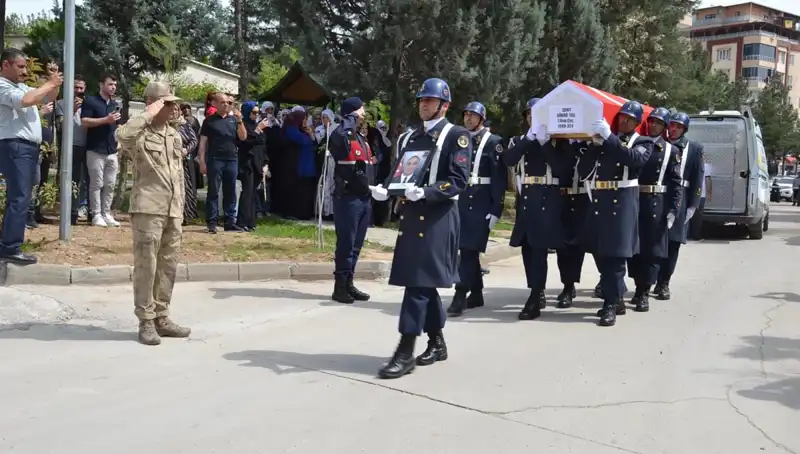 Şehit Gözyaşlarıyla Uğurlandı: Kahramanımızın Ardında Bıraktığı İzler