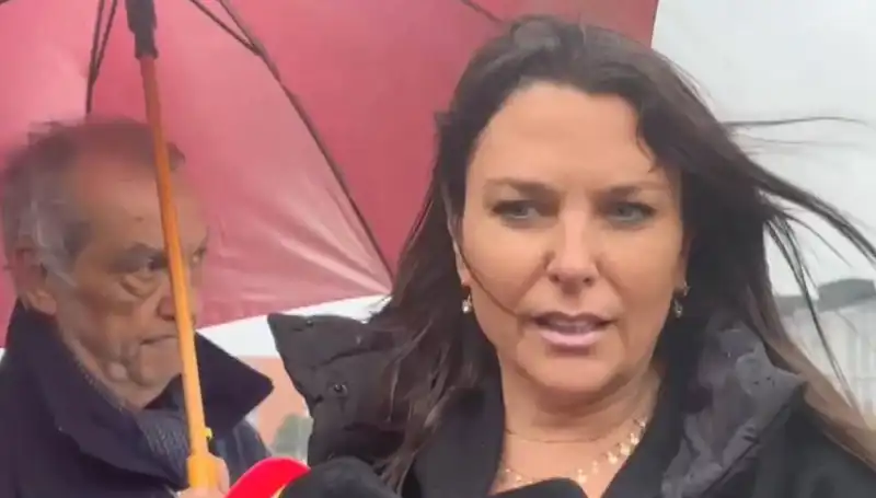 Ece Üner'den Büyük Zafer: Yargılandığı Davada Beraat Etti!