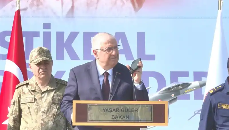 Cumhurbaşkanı Erdoğan'dan Mehmetçiğe Bayram Mesajı: "Sizler Bizim Gururumuzsunuz"